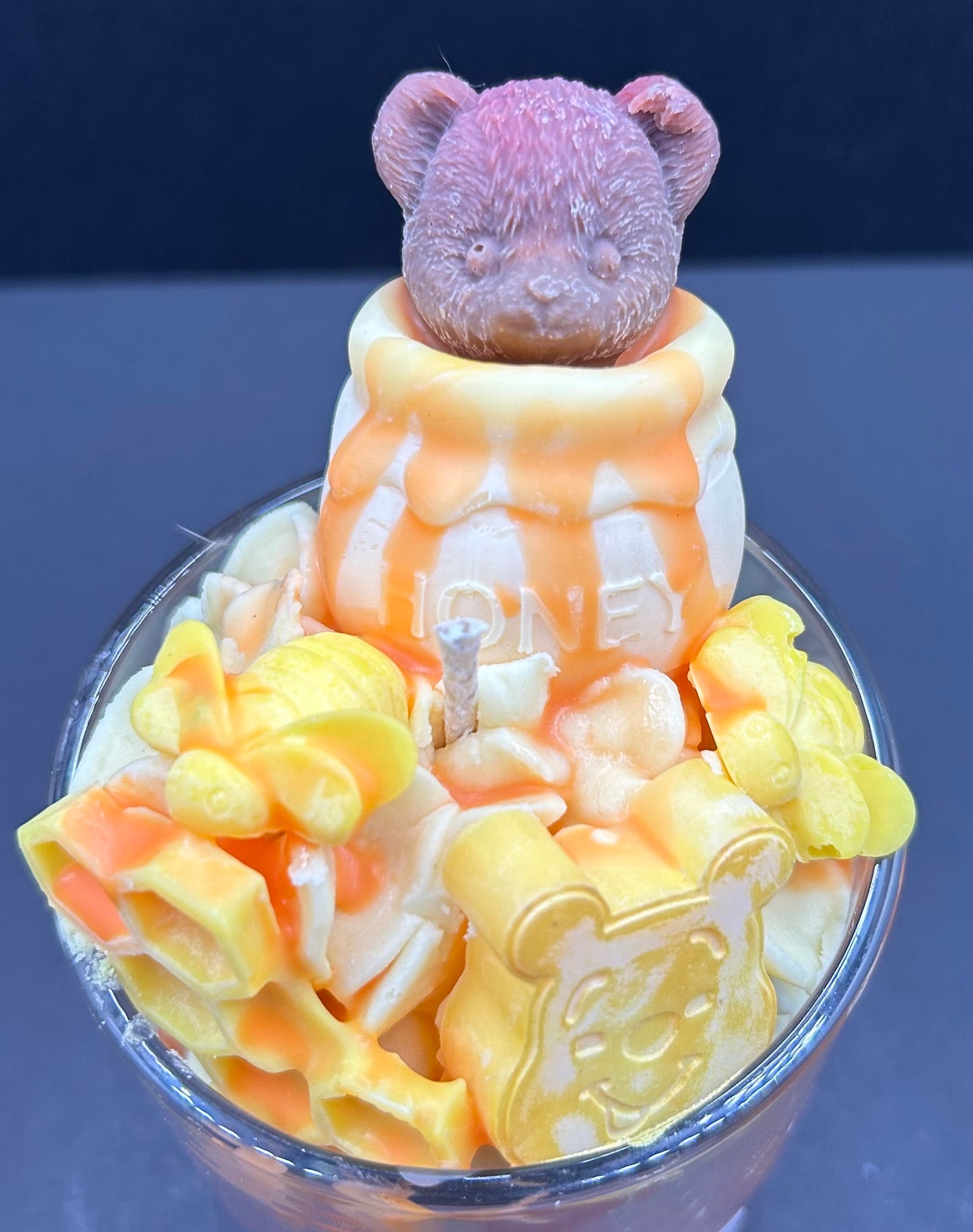 Oatmeal and Honey Scented Candle