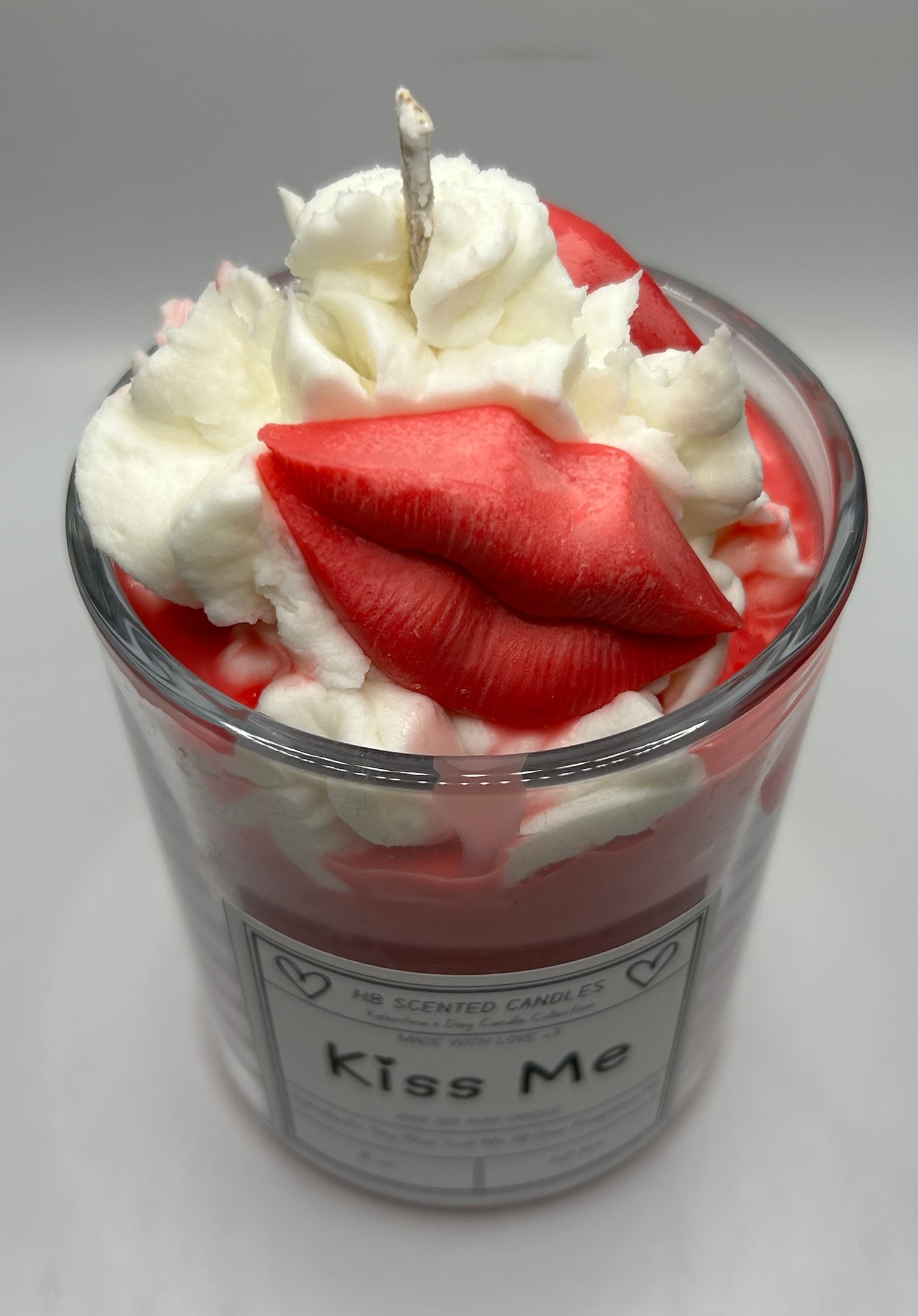 “Kiss me” Scented Candle