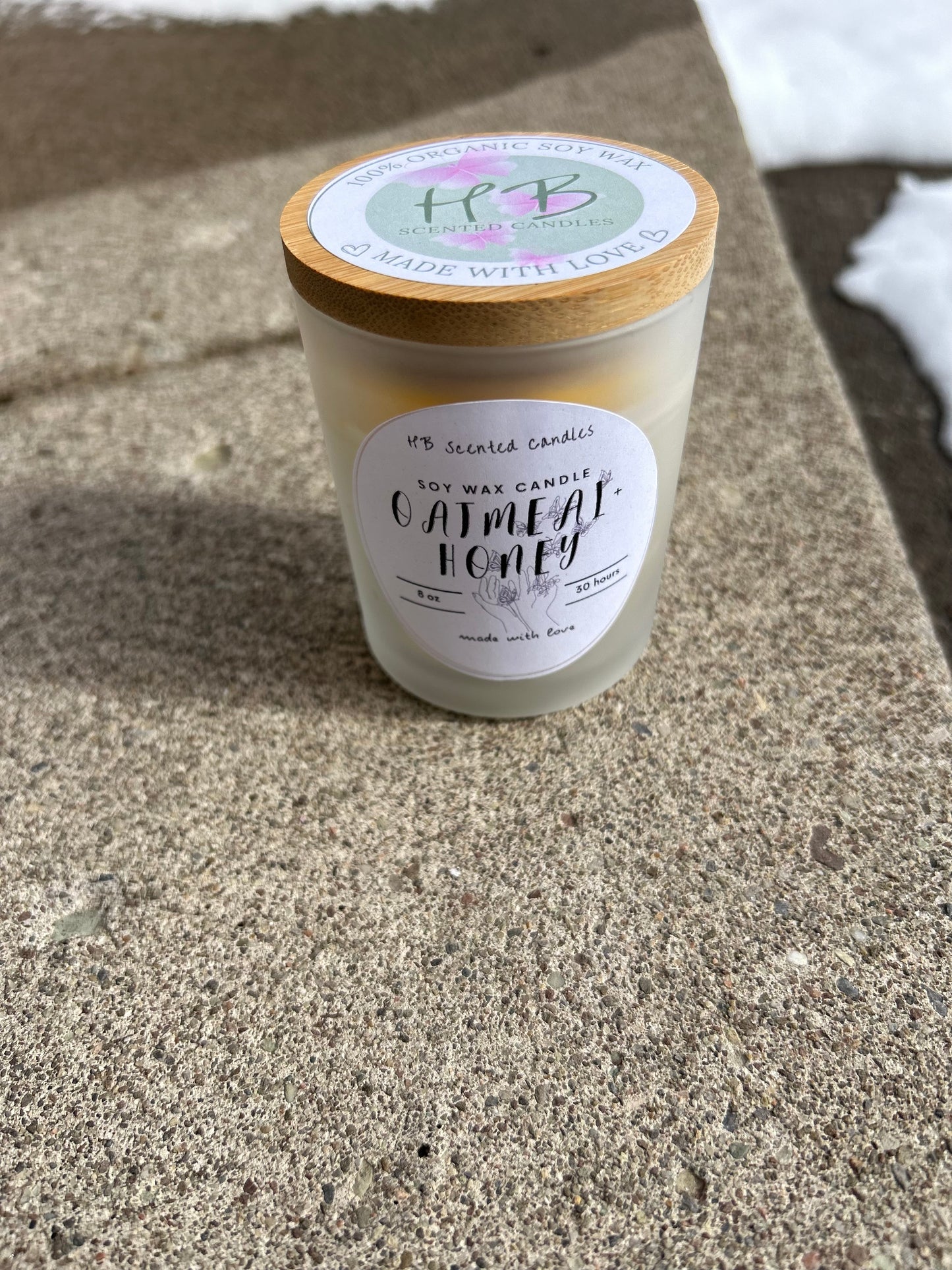 Oatmeal and Honey Scented Candle